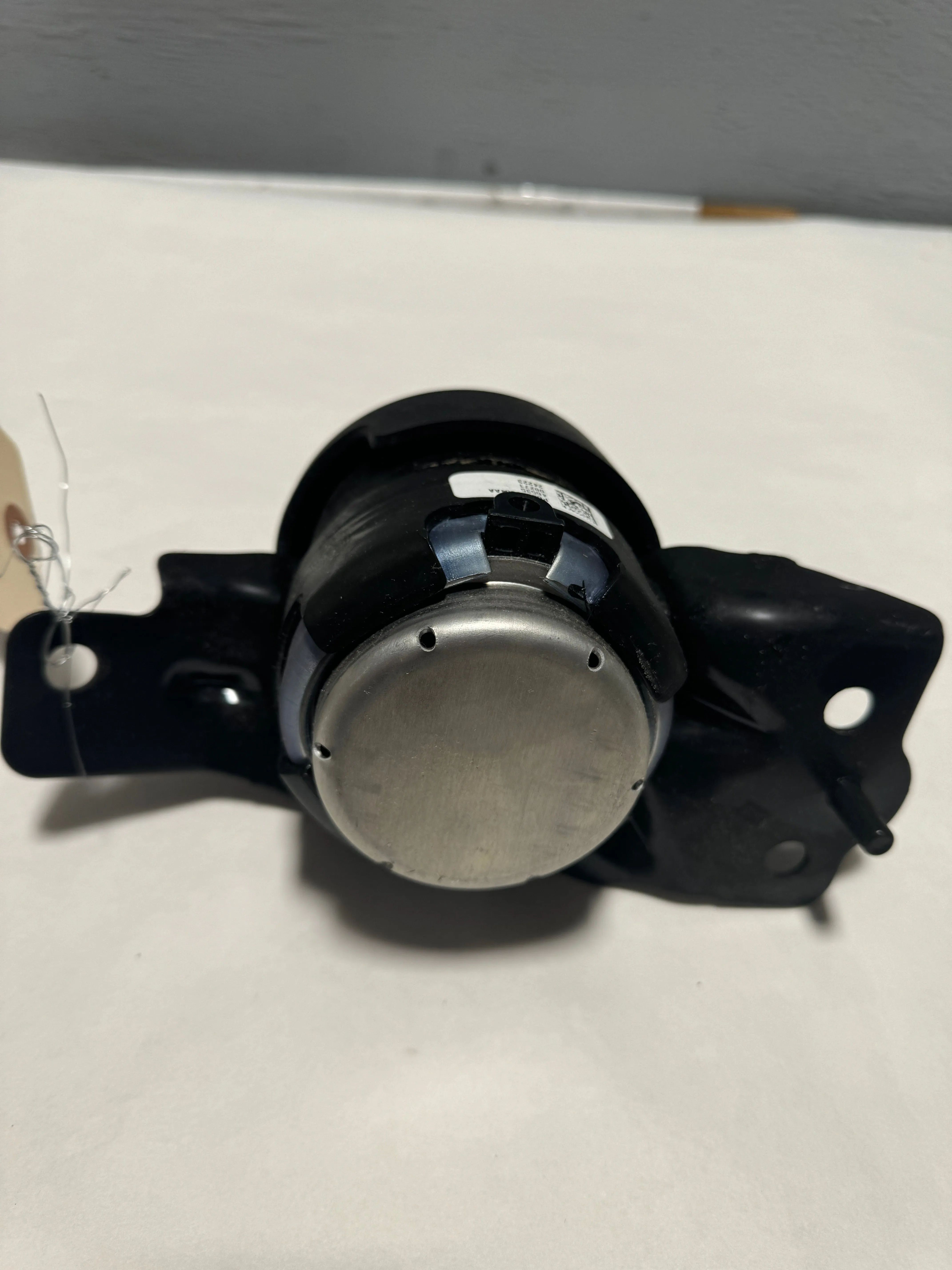 2020-2023 Jeep Gladiator 3.6 Engine Mount Isolator Front Passenger Side OEM