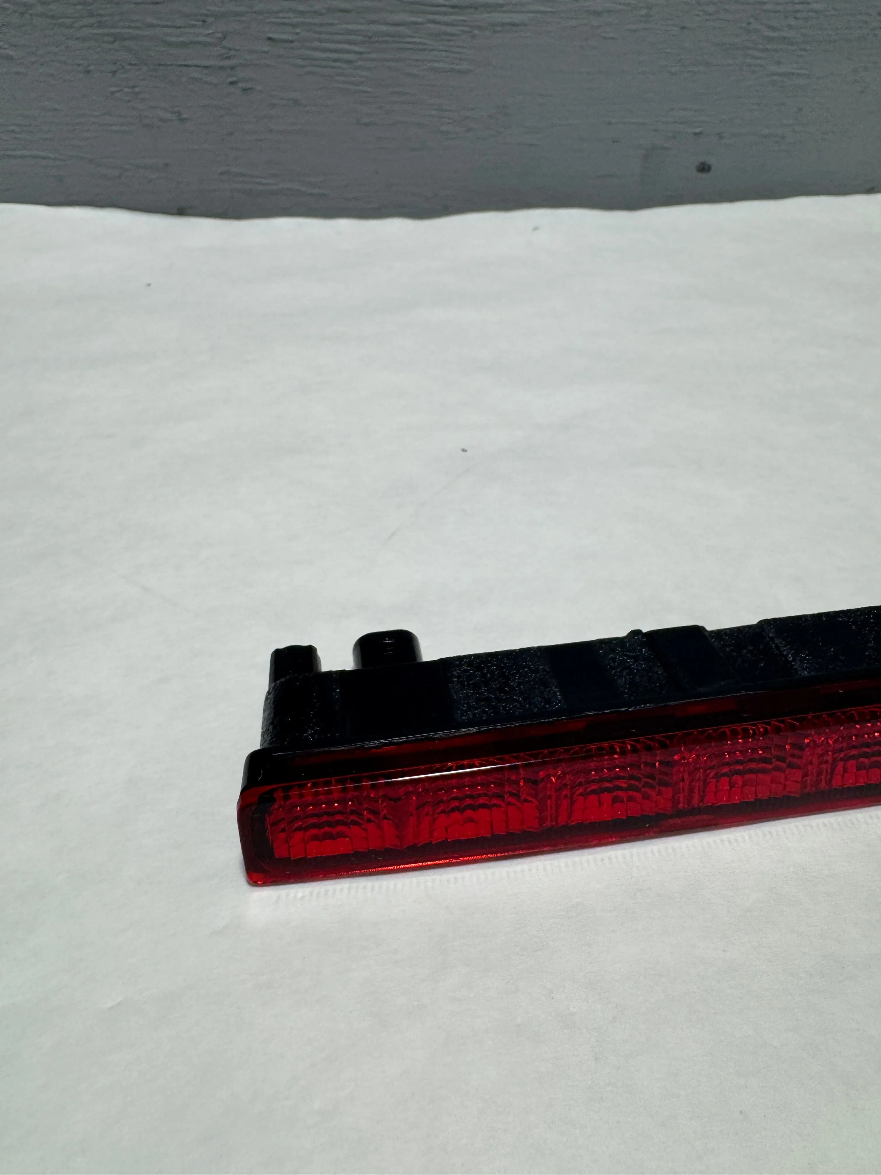 2020-2024 Jeep Gladiator Center High Mounted Stop Lamp OEM