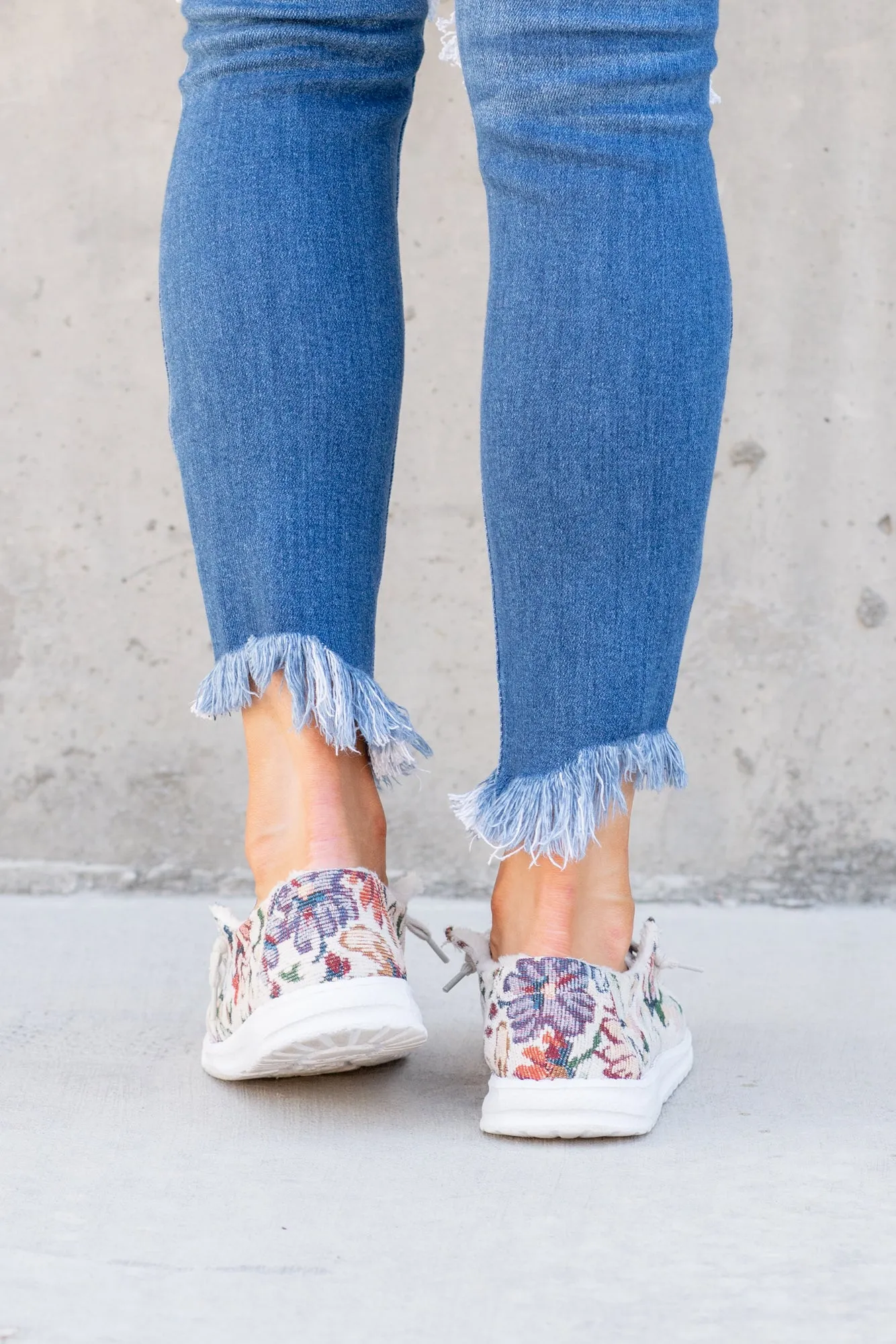 Macy Floral Embossed Boat Shoe Sneakers - Cream