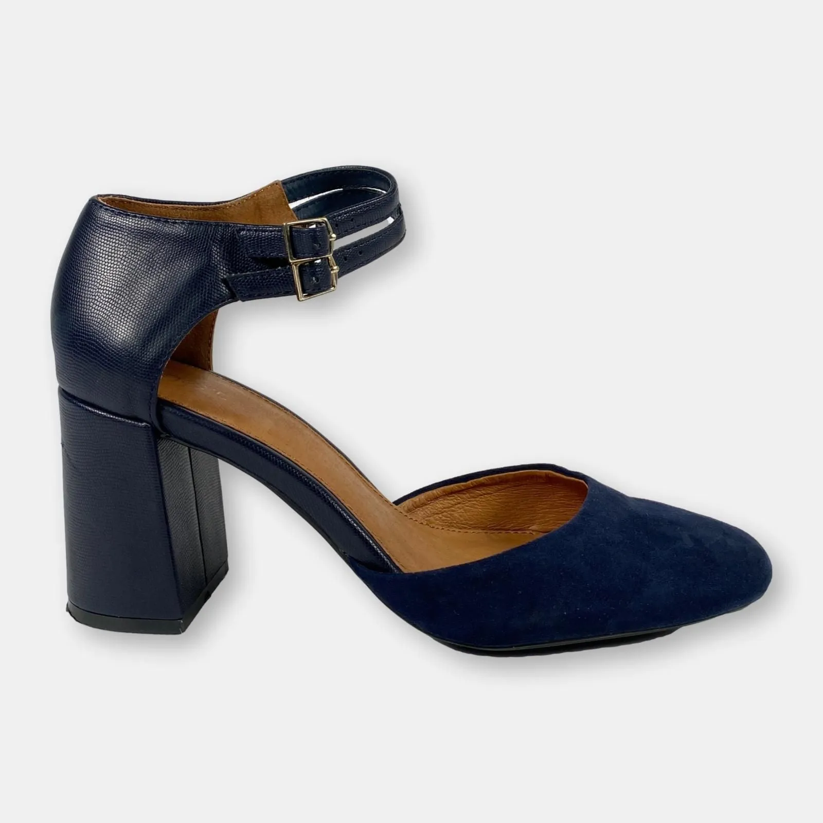 Next Heels