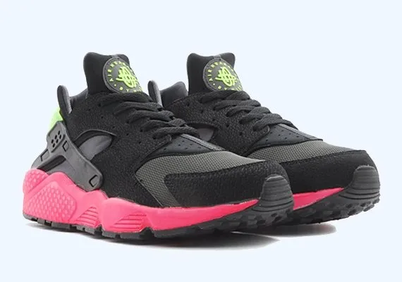 Nike Air Huarache 'Hyperpunch' Sneakers, Black
